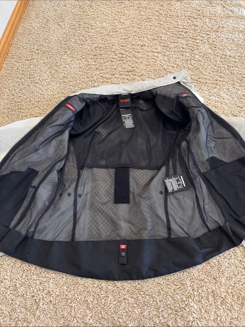Women's Light Gray Motorcycle Jacket - Ventilated Riding Shell - Picture 8 of 16
